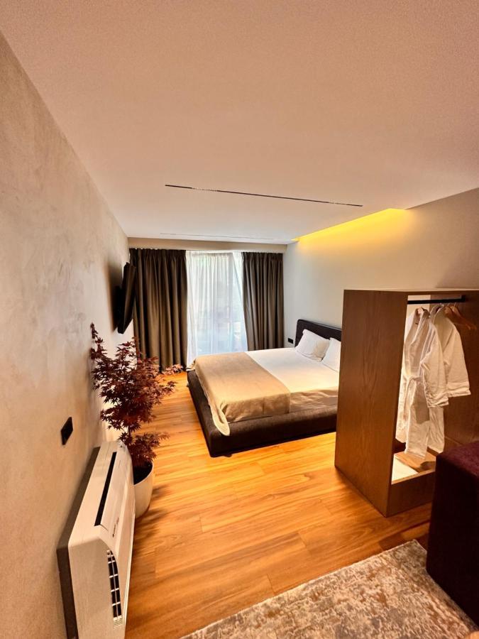 Aia Suites & Apartments Tirana Exteriér fotografie
